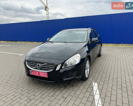 Вольво B60 2013 в Калуше на Automoto.ua Черный Вольво B60, объемом двигателя 1.6 л и пробегом 270 тыс. км за 9500 $, фото 1 на Automoto.ua
