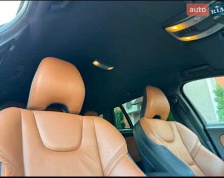 Черный Вольво B60, объемом двигателя 1.99 л и пробегом 225 тыс. км за 13300 $, фото 5 на Automoto.ua