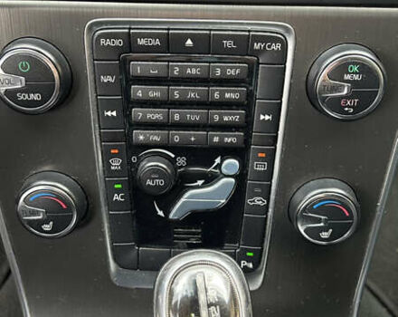 Черный Вольво B60, объемом двигателя 1.6 л и пробегом 270 тыс. км за 9600 $, фото 26 на Automoto.ua