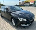 Черный Вольво B60, объемом двигателя 1.56 л и пробегом 251 тыс. км за 11500 $, фото 4 на Automoto.ua
