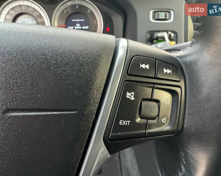 Черный Вольво B60, объемом двигателя 1.98 л и пробегом 235 тыс. км за 13000 $, фото 37 на Automoto.ua