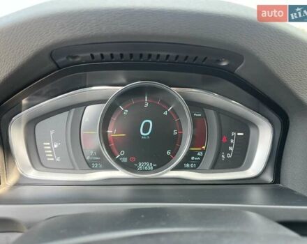 Черный Вольво B60, объемом двигателя 1.56 л и пробегом 251 тыс. км за 11500 $, фото 15 на Automoto.ua