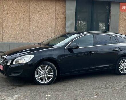 Черный Вольво B60, объемом двигателя 1.6 л и пробегом 270 тыс. км за 9600 $, фото 1 на Automoto.ua