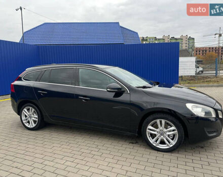 Вольво B60 2013 в Калуше на Automoto.ua Черный Вольво B60, объемом двигателя 1.6 л и пробегом 270 тыс. км за 9500 $, фото 6 на Automoto.ua