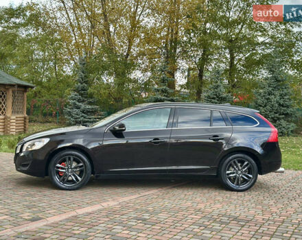 Черный Вольво B60, объемом двигателя 1.56 л и пробегом 240 тыс. км за 12490 $, фото 8 на Automoto.ua