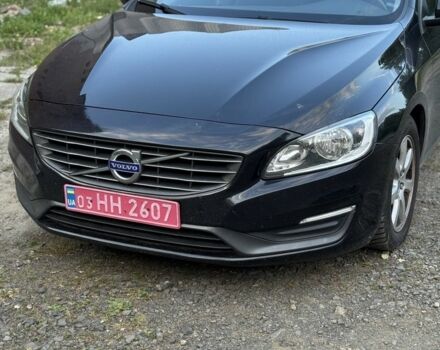 Черный Вольво B60, объемом двигателя 2 л и пробегом 245 тыс. км за 12300 $, фото 3 на Automoto.ua