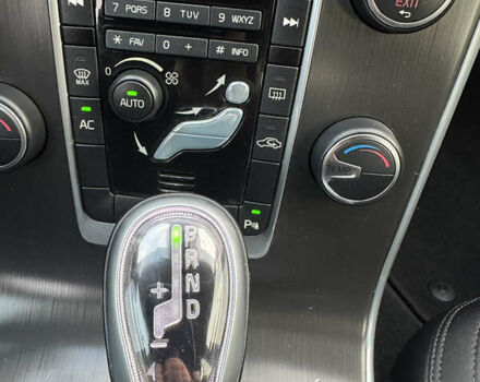 Черный Вольво B60, объемом двигателя 1.98 л и пробегом 235 тыс. км за 13000 $, фото 34 на Automoto.ua