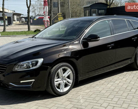 Черный Вольво B60, объемом двигателя 2.4 л и пробегом 294 тыс. км за 14500 $, фото 8 на Automoto.ua