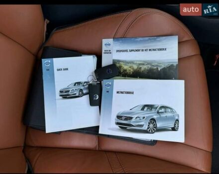 Черный Вольво B60, объемом двигателя 1.99 л и пробегом 225 тыс. км за 13300 $, фото 10 на Automoto.ua