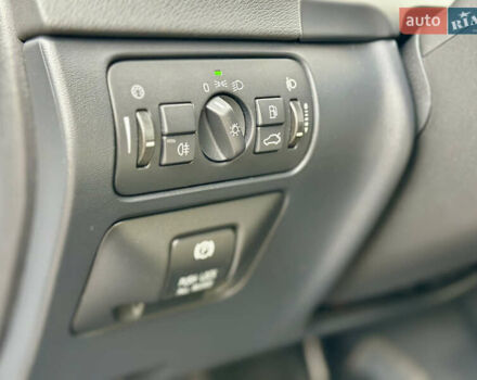 Черный Вольво B60, объемом двигателя 1.56 л и пробегом 240 тыс. км за 12490 $, фото 19 на Automoto.ua