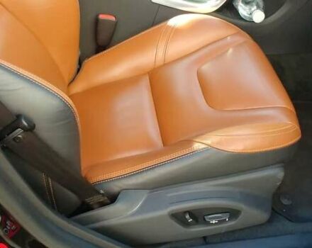 Черный Вольво B60, объемом двигателя 2.4 л и пробегом 235 тыс. км за 13200 $, фото 7 на Automoto.ua