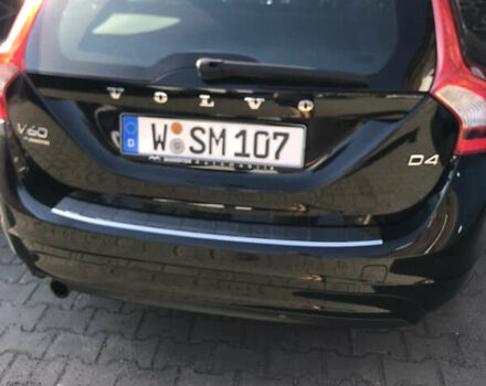 Черный Вольво B60, объемом двигателя 2 л и пробегом 242 тыс. км за 9044 $, фото 2 на Automoto.ua