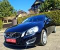 Черный Вольво B60, объемом двигателя 2 л и пробегом 212 тыс. км за 13500 $, фото 1 на Automoto.ua