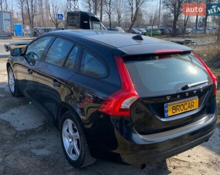 Черный Вольво B60, объемом двигателя 1.6 л и пробегом 290 тыс. км за 9999 $, фото 5 на Automoto.ua