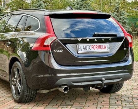 Черный Вольво B60, объемом двигателя 1.6 л и пробегом 244 тыс. км за 11990 $, фото 6 на Automoto.ua