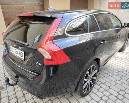 Черный Вольво B60, объемом двигателя 2.4 л и пробегом 280 тыс. км за 13600 $, фото 4 на Automoto.ua