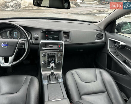 Чорний Вольво B60, об'ємом двигуна 2 л та пробігом 198 тис. км за 14600 $, фото 60 на Automoto.ua