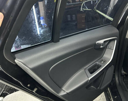 Черный Вольво B60, объемом двигателя 1.97 л и пробегом 261 тыс. км за 15500 $, фото 29 на Automoto.ua