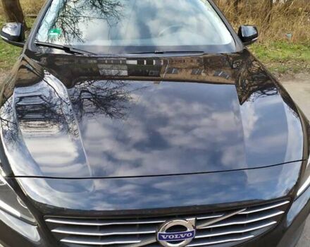 Черный Вольво B60, объемом двигателя 1.6 л и пробегом 210 тыс. км за 12900 $, фото 20 на Automoto.ua