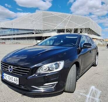 Черный Вольво B60, объемом двигателя 2.4 л и пробегом 271 тыс. км за 16700 $, фото 9 на Automoto.ua