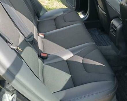 Вольво B60 2014 у Житомирі на Automoto.ua Чорний Вольво B60, об'ємом двигуна 2 л та пробігом 350 тис. км за 12899 $, фото 6 на Automoto.ua