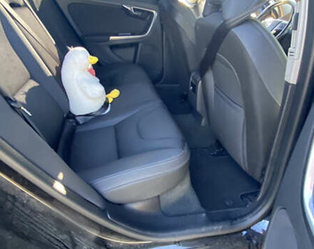 Черный Вольво B60, объемом двигателя 1.97 л и пробегом 252 тыс. км за 13200 $, фото 11 на Automoto.ua