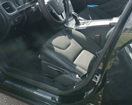 Вольво B60 2014 у Житомирі на Automoto.ua Чорний Вольво B60, об'ємом двигуна 2 л та пробігом 350 тис. км за 12899 $, фото 7 на Automoto.ua