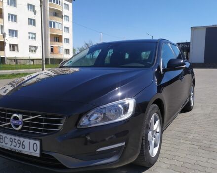 Черный Вольво B60, объемом двигателя 0 л и пробегом 200 тыс. км за 12900 $, фото 4 на Automoto.ua