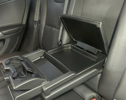 Черный Вольво B60, объемом двигателя 1.97 л и пробегом 261 тыс. км за 15500 $, фото 17 на Automoto.ua