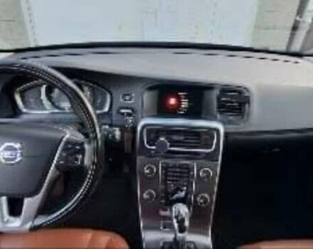 Чорний Вольво B60, об'ємом двигуна 2.4 л та пробігом 315 тис. км за 16400 $, фото 10 на Automoto.ua