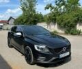 Черный Вольво B60, объемом двигателя 2.4 л и пробегом 273 тыс. км за 13400 $, фото 1 на Automoto.ua