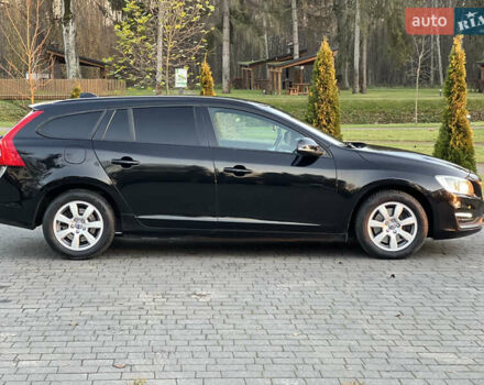 Черный Вольво B60, объемом двигателя 2.4 л и пробегом 235 тыс. км за 15290 $, фото 3 на Automoto.ua