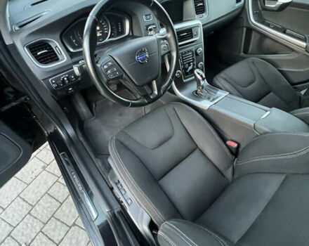 Черный Вольво B60, объемом двигателя 2.4 л и пробегом 235 тыс. км за 15290 $, фото 23 на Automoto.ua