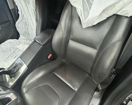 Черный Вольво B60, объемом двигателя 2 л и пробегом 188 тыс. км за 370 $, фото 11 на Automoto.ua