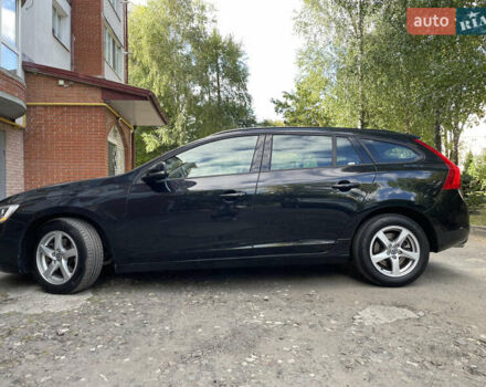 Черный Вольво B60, объемом двигателя 1.56 л и пробегом 269 тыс. км за 11399 $, фото 6 на Automoto.ua