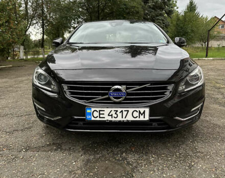 Черный Вольво B60, объемом двигателя 2.4 л и пробегом 174 тыс. км за 17400 $, фото 2 на Automoto.ua