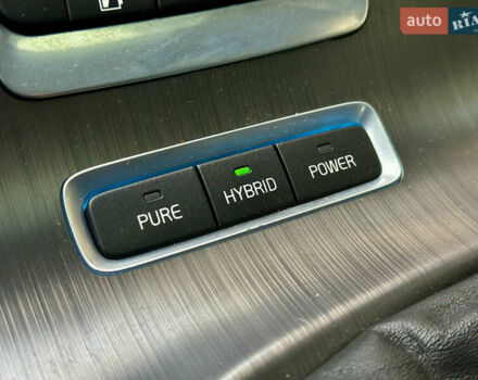 Чорний Вольво B60, об'ємом двигуна 2.4 л та пробігом 230 тис. км за 14990 $, фото 28 на Automoto.ua