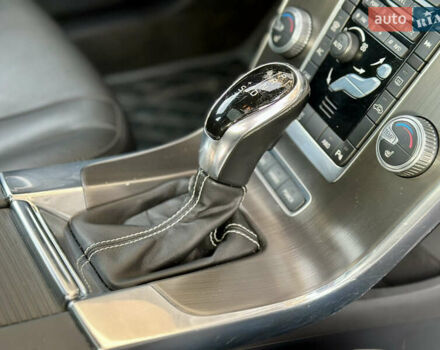 Чорний Вольво B60, об'ємом двигуна 2.4 л та пробігом 230 тис. км за 14990 $, фото 38 на Automoto.ua