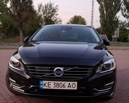 Чорний Вольво B60, об'ємом двигуна 2.4 л та пробігом 315 тис. км за 16400 $, фото 1 на Automoto.ua