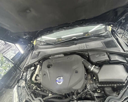 Черный Вольво B60, объемом двигателя 1.97 л и пробегом 261 тыс. км за 15500 $, фото 11 на Automoto.ua