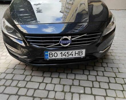 Черный Вольво B60, объемом двигателя 2.4 л и пробегом 280 тыс. км за 13600 $, фото 1 на Automoto.ua
