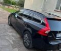 Черный Вольво B60, объемом двигателя 2.4 л и пробегом 289 тыс. км за 13900 $, фото 1 на Automoto.ua