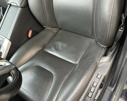 Черный Вольво B60, объемом двигателя 2.4 л и пробегом 340 тыс. км за 12300 $, фото 10 на Automoto.ua