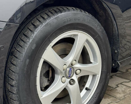 Черный Вольво B60, объемом двигателя 1.56 л и пробегом 246 тыс. км за 13800 $, фото 10 на Automoto.ua