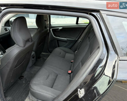 Черный Вольво B60, объемом двигателя 1.99 л и пробегом 260 тыс. км за 12300 $, фото 8 на Automoto.ua