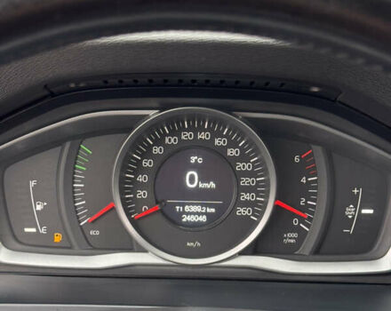 Черный Вольво B60, объемом двигателя 1.56 л и пробегом 246 тыс. км за 13800 $, фото 55 на Automoto.ua