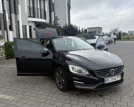 Чорний Вольво B60, об'ємом двигуна 1.56 л та пробігом 255 тис. км за 12400 $, фото 21 на Automoto.ua