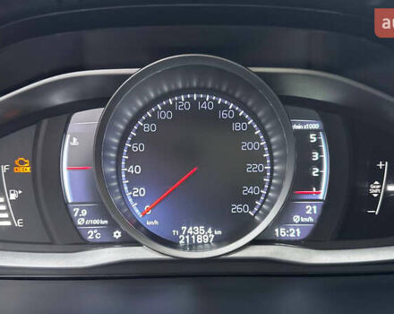 Черный Вольво B60, объемом двигателя 1.99 л и пробегом 212 тыс. км за 11800 $, фото 18 на Automoto.ua