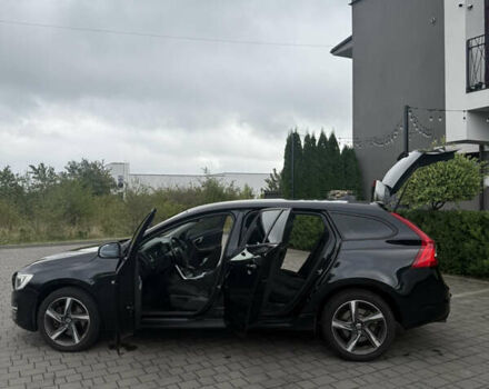 Чорний Вольво B60, об'ємом двигуна 1.56 л та пробігом 255 тис. км за 12400 $, фото 17 на Automoto.ua