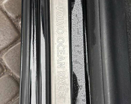 Черный Вольво B60, объемом двигателя 1.99 л и пробегом 212 тыс. км за 11800 $, фото 13 на Automoto.ua